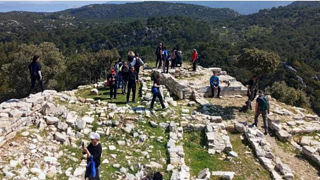 Doğaseverler Bodrum'un arka bahçesini keşfetti