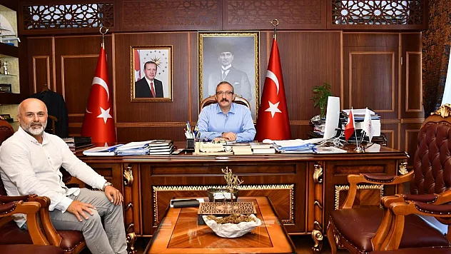 Dündar'dan, Kaymakam Karaman'a Ziyaret