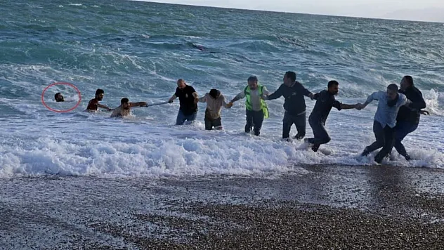 Dünyaca ünlü sahilde can pazarı: 2 kardeş kurtuldu, kuzen hayatını kaybetti