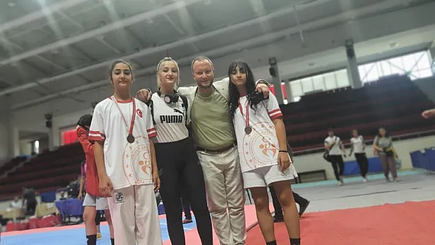 Ege Bölgesi Yıldızlar Ligi Teakwondo Turnuvası sona erdi