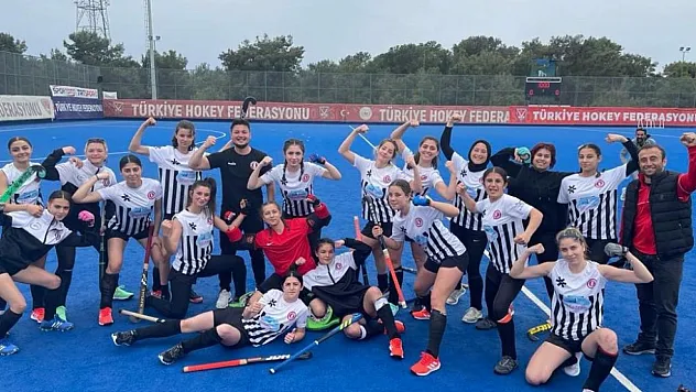 Ege Yıldızları ligi üçüncü sırada tamamladı