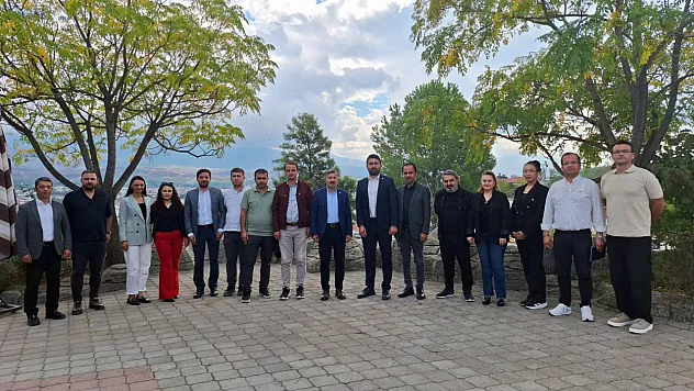 Eğitim-Bir-Sen Muğla Şube Başkanı Uçak, delegelerle buluştu