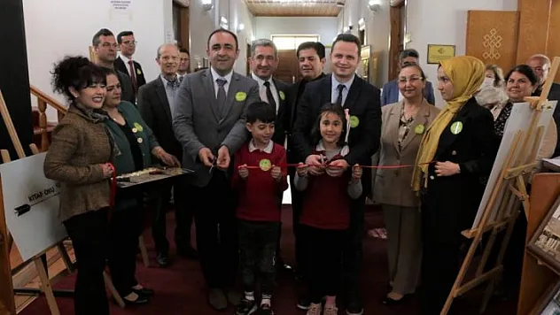 EN ÇOK KİTAP OKUYAN ÖĞRENCİLER ÖDÜLLENDİRİLDİ