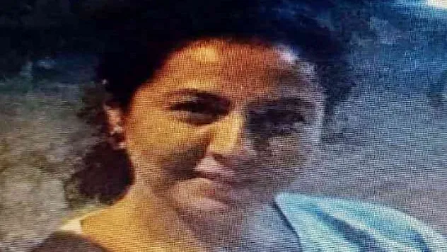 ESKİ EŞİ VE ERKEK ARKADAŞI ARASINDAKİ KAVGAYI AYIRIRKEN AĞIR YARALANDI