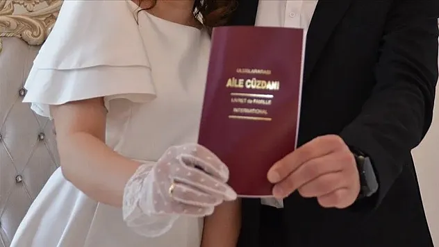 Evlenecek Gençlerin Desteklenmesi Projesi'ne 285 binden fazla başvuru alındı