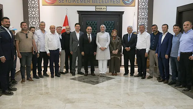 AK Parti Genel Başkan Yardımcısı Kaya, Muğla'da ziyaretlerde bulundu