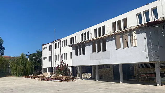 Fethiye Anadolu Lisesi'nin Yerine Sevim Tezmen Anadolu Lisesi Geliyor