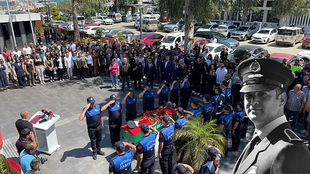 Fethiye Belediyesi'nde Kerem Ersoy'a hüzünlü veda