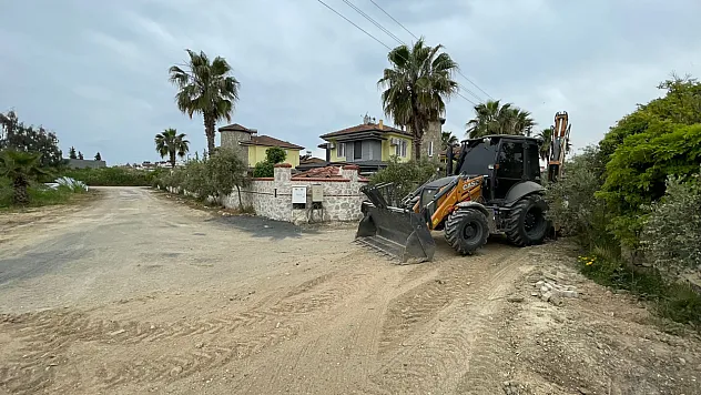 Fethiye Çiftlik Mahallesi 137. Sokak'ta altyapı tamamlanıyor, asfalt çalışması başlıyor