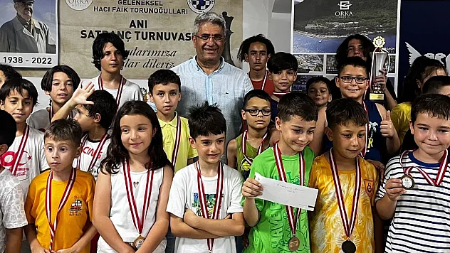 Fethiye'de 2. Hacı Faik Torunoğulları Satranç Turnuvası sona erdi