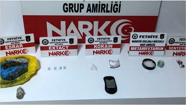 3 kişi uyuşturucu satmaktan tutuklandı