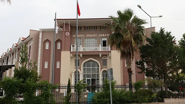 Fethiye'de 4 yıl önce kaybolan kadının ölümüyle ilgili 4'ü tutuklu 10 sanık yargılanıyor