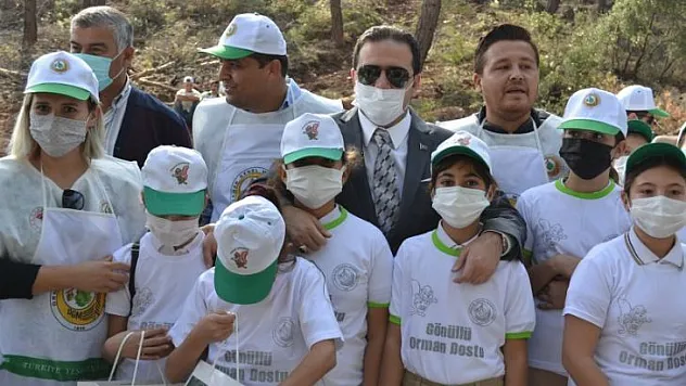 Fethiye'de 5 bin fidan toprakla buluştu