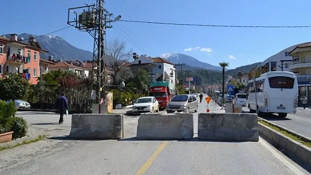 Fethiye'de alt yapı çalışması devam ediyor