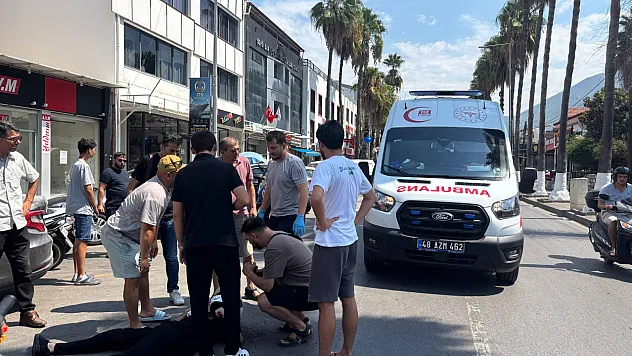 Fethiye'de Atatürk Caddesi'nde Kaza: 2 Motosiklet Sürücüsü Yaralandı