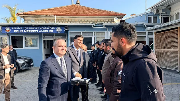 Fethiye'de bayram ziyaretleri sürüyor: Günlükbaşı Karakolu'na moral desteği