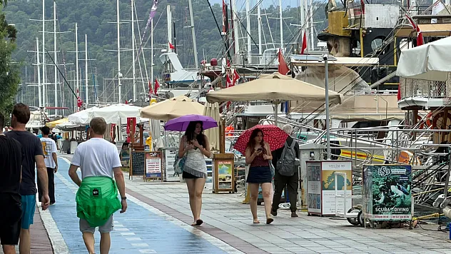 Fethiye'de beklenen yağış etkisini gösterdi: Yaz sıcaklıkları sona erdi