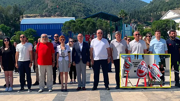 Fethiye'de Çevre Haftası etkinlikleri çelenk sunma töreniyle başladı