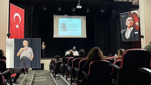 Fethiye'de Dünya Sigarayı Bırakma Günü'nde 'Sağlıklı Yaşam Semineri'