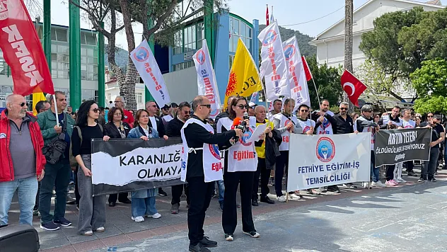 Fethiye'de eğitimcilerden sert tepki: 'Bu bir çöküştür'