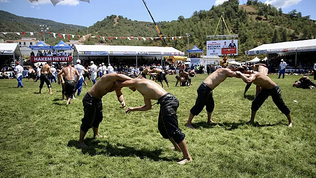 Fethiye'de Er Meydanı Kuruluyor: Yağlı Güreş Heyecanı 3 Mayıs'ta