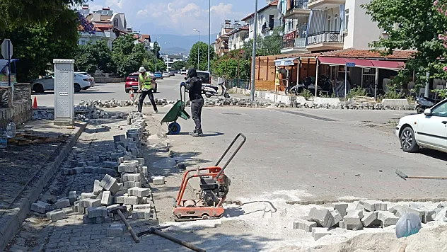 Fethiye'de fiber altyapı sonrası yol onarımı başlatıldı
