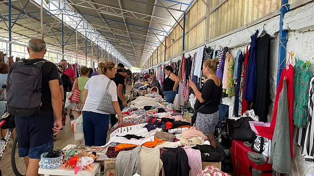 Fethiye'de 'İkinci El Pazarı'na yoğun ilgi: Hem bütçeye hem geri dönüşüme katkı