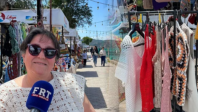 Fethiye'de kadınların ürettiği el emeği ürünler stantlarda satışta