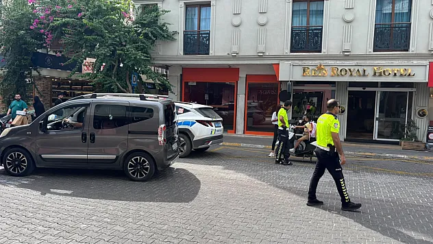 Fethiye'de Kandönmezler Kavşağı'nda trafik denetimi sürüyor