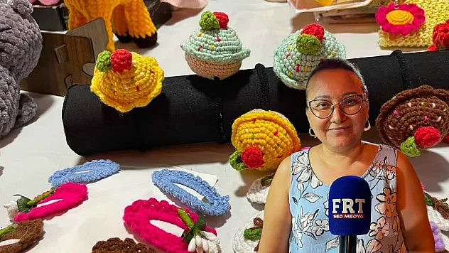 Fethiye'de Kanser Tedavisi Gören Nurşen Akkaya'nın Örgüyle Hayata Tutunma Hikayesi