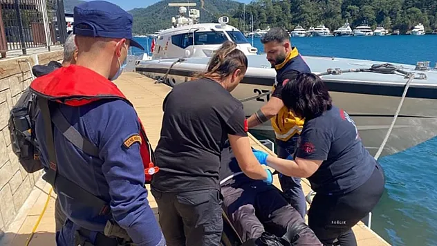 Fethiye'de koyda rahatsızlanan vatandaşa tıbbi tahliye
