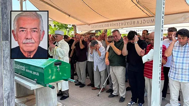 Fethiye'de Mehmet Öztekin dualarla toprağa verildi