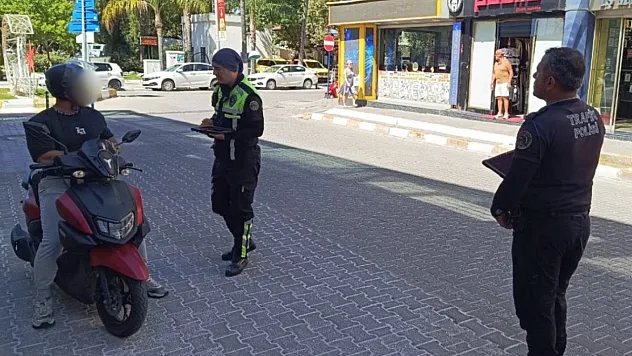 Fethiye'de Motosiklet Sürücülerine Sıkı Denetim: Kask ve Koruyucu Ekipman Kontrolü Yapıldı