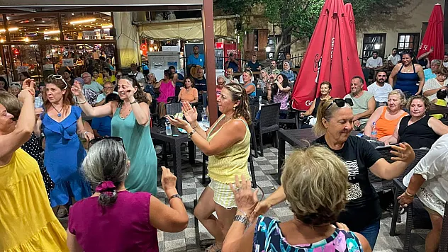 Fethiye'de müzik dolu yaz akşamları devam ediyor