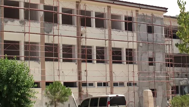 Fethiye'de Okullar Depreme Karşı Güçlendiriliyor