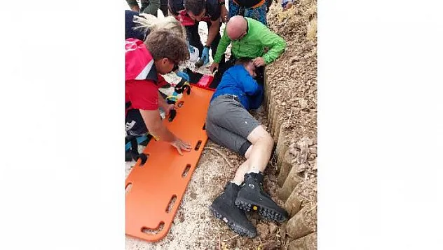 FETHİYE'DE PARAŞÜT KAZASI: 1 YARALI