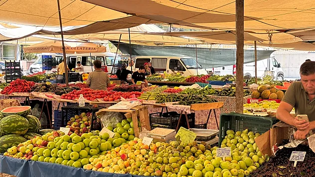 Fethiye'de Perşembe Pazarı'nın fiyat tablosu