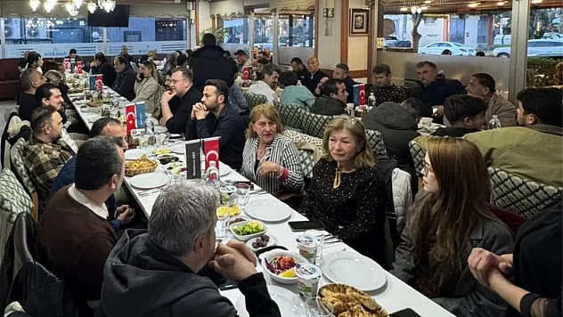 Fethiye'de 'Residence 222' ekibi iftarda buluştu