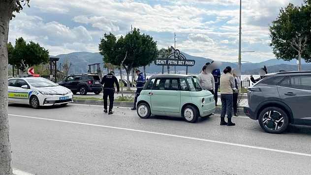Fethiye'de SUV ile elektrikli araç çarpıştı: Maddi hasar oluştu