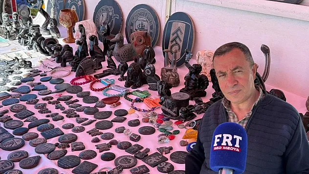 Fethiye'de taşı sanata dönüştürdü! 30 yıldır ekmeğini taştan çıkarıyor