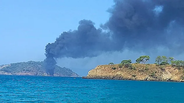 Fethiye'de tekne yangını