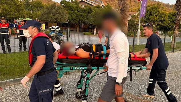 Fethiye'de ticari yatta yaralanan vatandaşa tıbbi tahliye
