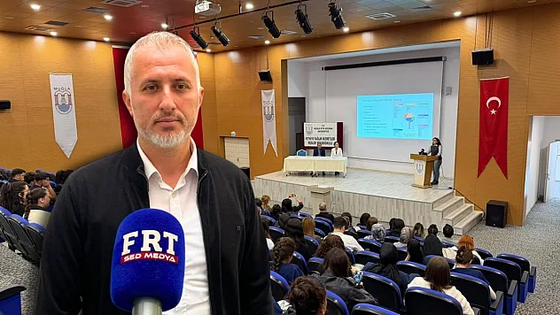 Fethiye'de uzmanlardan 'Alzheimer ve Demans' farkındalığı