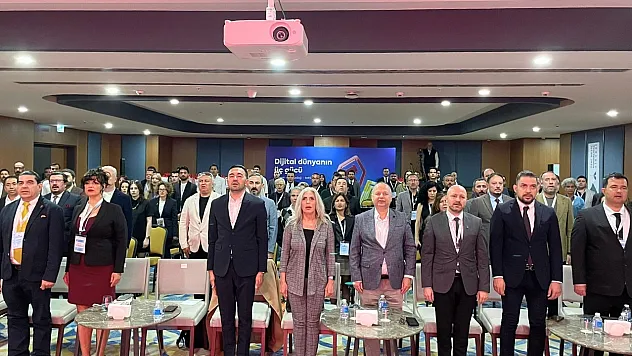 Fethiye'de Yeni Nesil Konaklama Zirvesi'nde turizmin geleceği konuşuldu