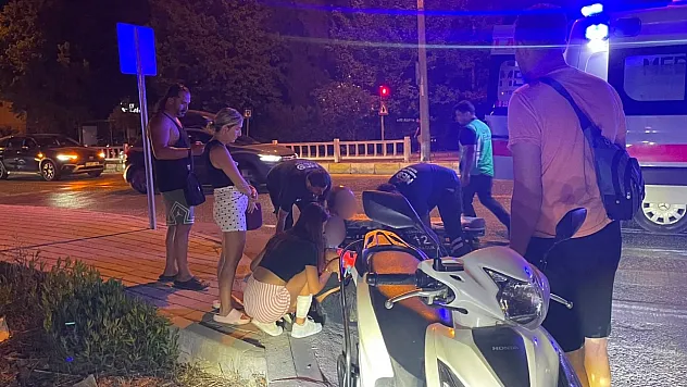Fethiye'de yürekleri ağza getiren kaza: Anne ve kızı yaralandı