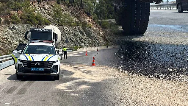 Fethiye İnlice Yolunda Motor Yağı Kazaya Neden Oldu