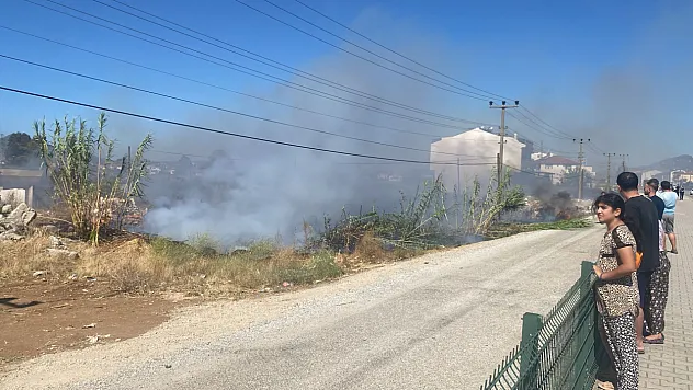 Fethiye Karaçulha Çevreyolunda anız yangını