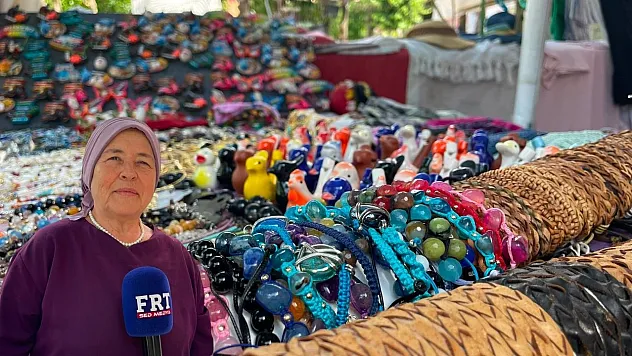 Fethiye Kayaköy'ün fenomen esnafı Aysun Ekiz: İngilizceyi tezgah başında öğrendi