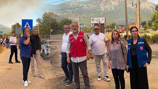 Fethiye Kaymakamı Akkaya ve Muğla Milletvekilleri yangın bölgesine geldi