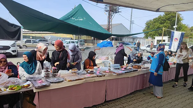 Fethiye Müftülüğü 'Yardım Kermesi' açıldı